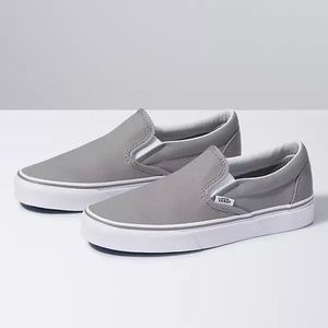 Grey slip on vans                                                           9.5